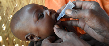 250 TL bağışınla 20 çocuğa ölümcül çocuk felci aşısı ulaştırabilirsin. 